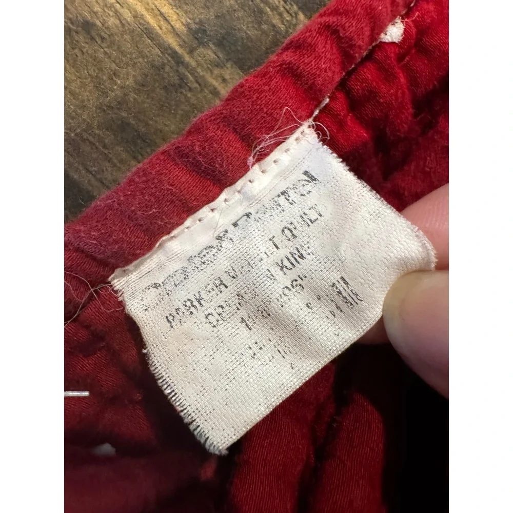 Crate & Barrel Parker Velvet Quilt Set King Crimson Red Pick-Stitch Excellent